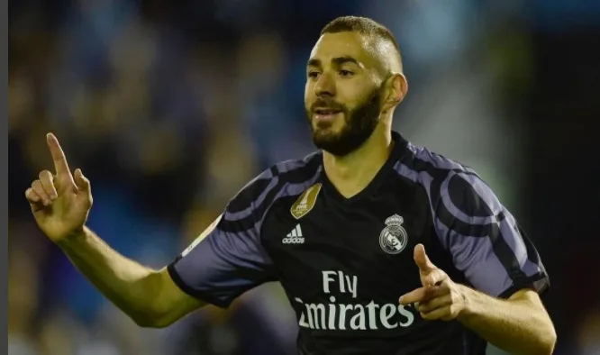 Após cobrar explicações de Deschamps, Benzema fica fora de convocação da França