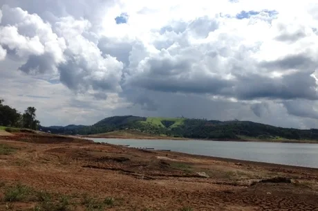 Com mais um dia de chuva, nível do Sistema Cantareira vai para 8,3%