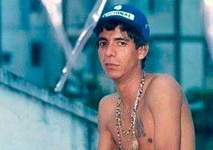 Abriu o baú! Zeca Pagodinho aparece novinho em foto