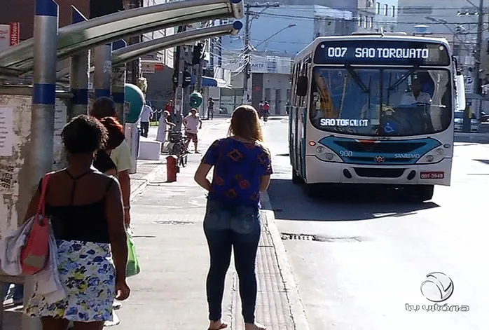 Por mês, 100 mil pulam roletas dos ônibus na Grande Vitória