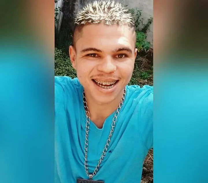 Jovem é assassinado a tiros próximo da casa onde morava na Serra