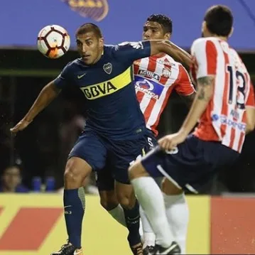 Boca Juniors vence e encosta no Palmeiras em grupo da Libertadores