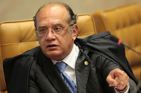 Gilmar Mendes rebate críticas e nega pedido de 'extinção do PT'