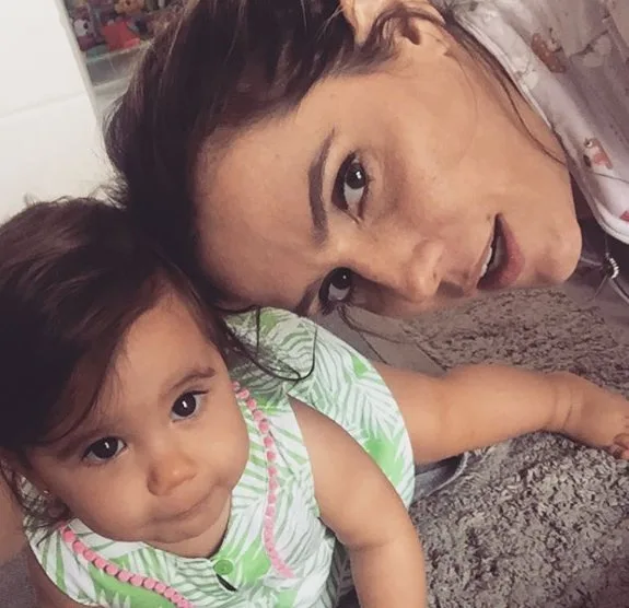 Deborah Secco revela desejo de se aposentar: "Minha vontade agora é de cuidar da minha filha"