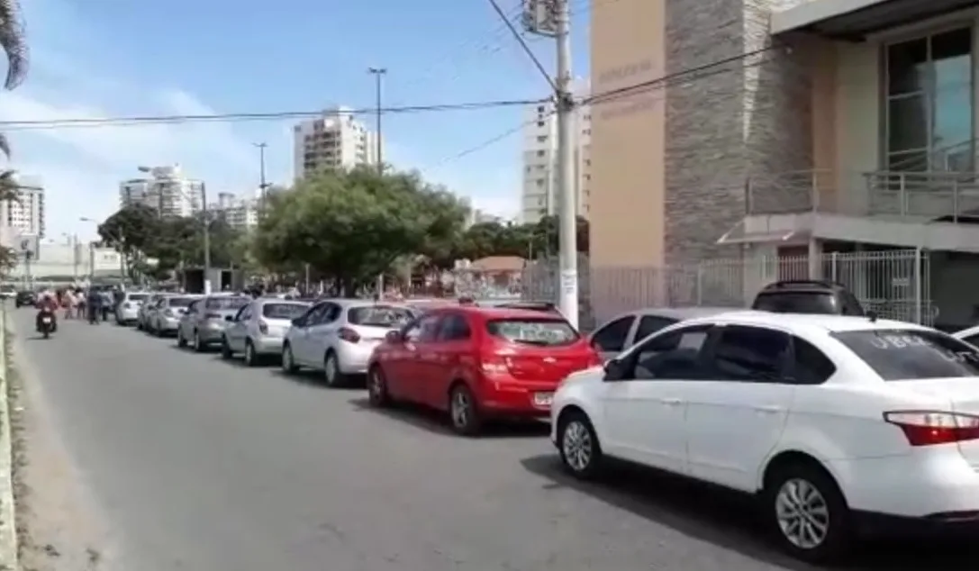 Motoristas de aplicativos fazem carreata após morte de colega de profissão em Vila Velha