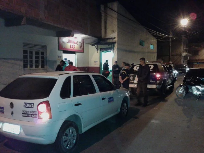 Quatro bares são interditados após fiscalização em Vila Velha