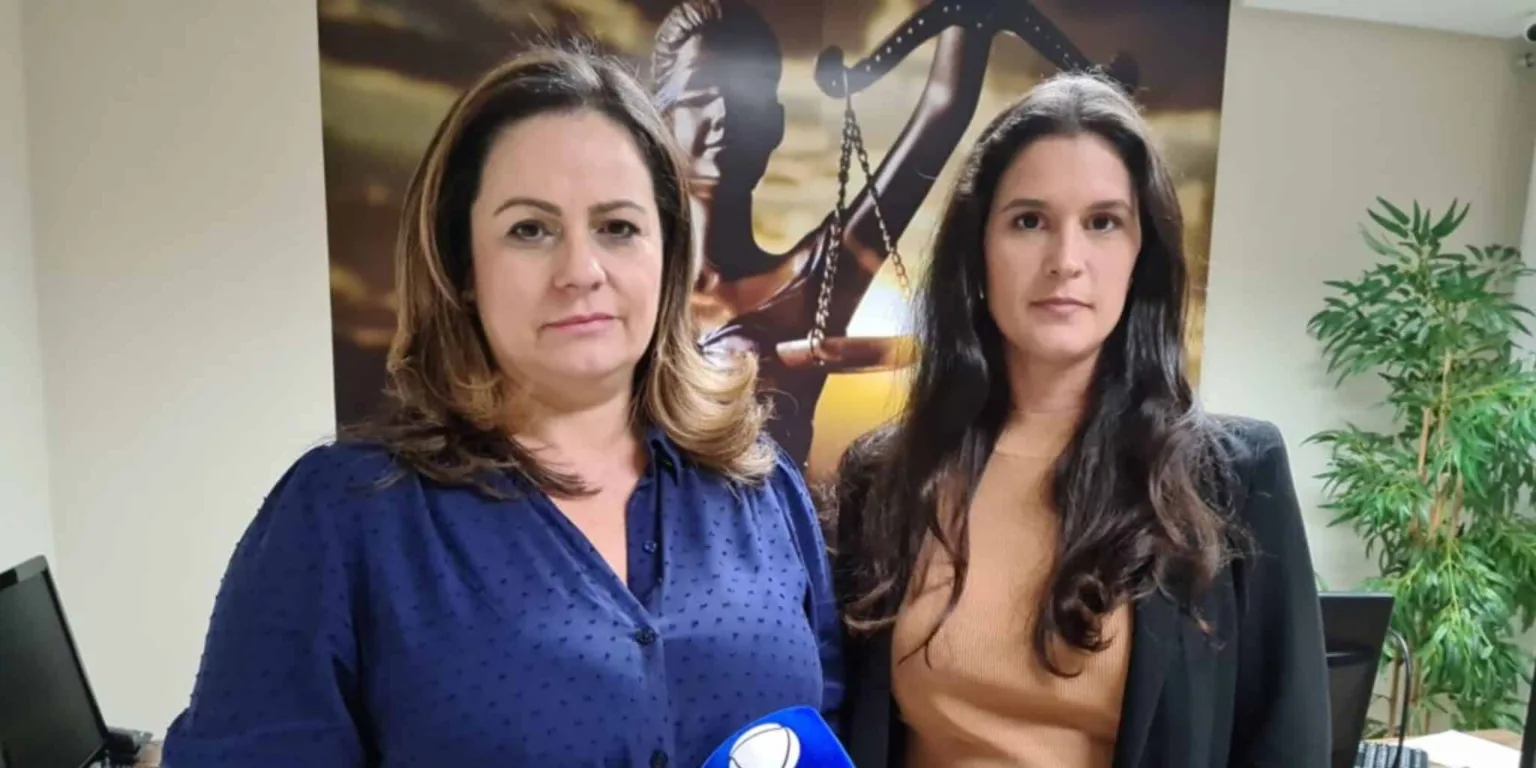 Marcelle Altoé e a advogada Tálita Perim | Foto: Conexão Justiça Marcelle Altoé e a advogada Tálita Perim | Foto: Conexão Justiça