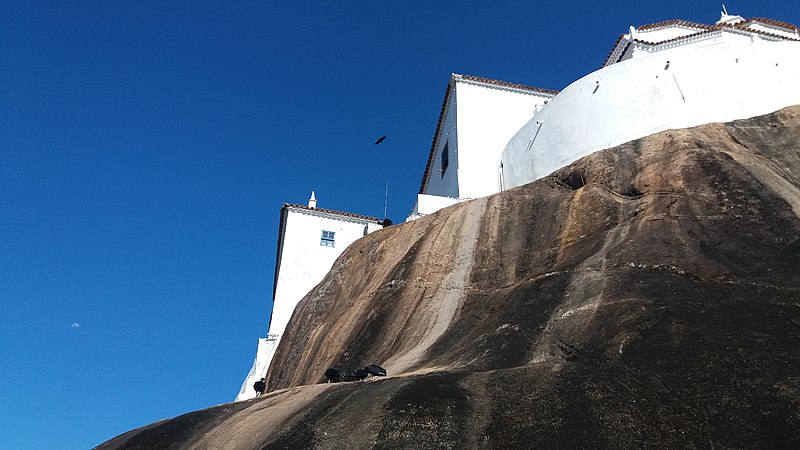 Aos pés do Convento se desenha 2020