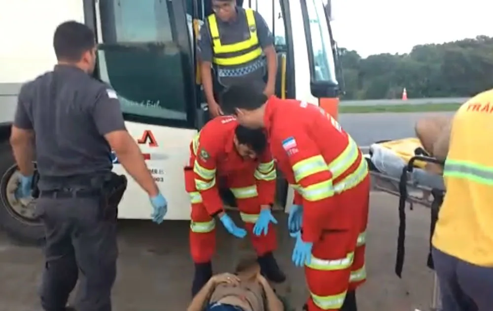 Morre segundo passageiro baleado durante tiroteio dentro de ônibus em Guarapari