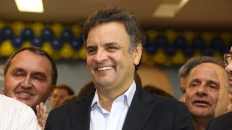 Aécio encontra Durão Barroso e critica política externa