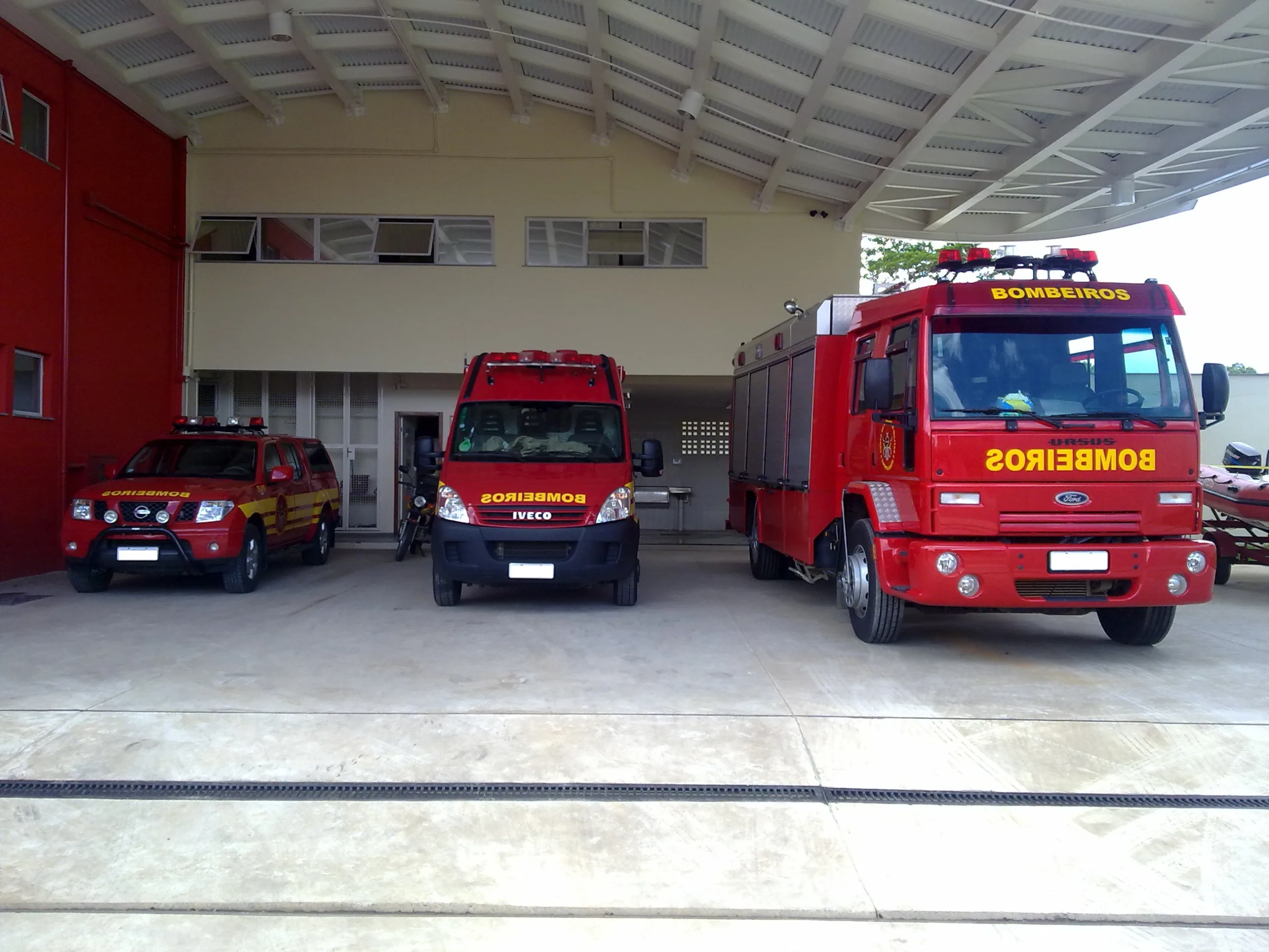 Militar do Corpo de Bombeiros é agredido por morador de rua enquanto trabalhava em VV