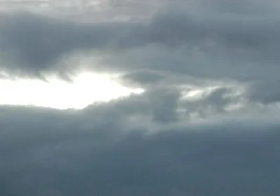 Clima tempo na manhã de hoje no Rio de Janeiro, RJ. A previsão do tempo é de sol com muitas nuvens durante o dia e períodos de céu nublado. Noite com muitas nuvens. Foto: Alessandro Buzas/Futura Press 03/05/2012