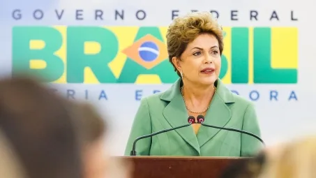 Pesquisa aponta que 65% dos brasileiros reprovam governo Dilma