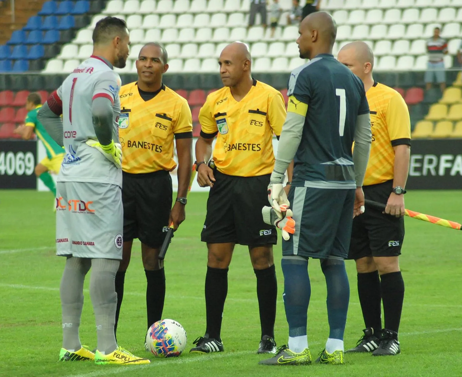 Pronto para enfrentar o Botafogo, goleiro da Desportiva espera prova de fogo