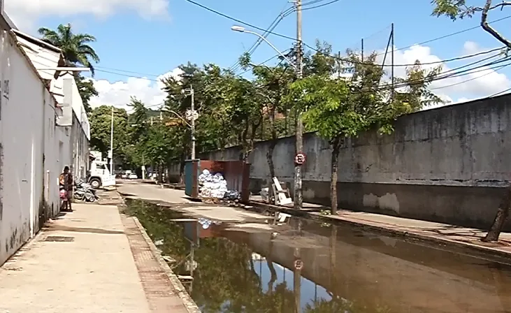 Catadores reclamam de assaltos constantes em galpão no bairro Itararé