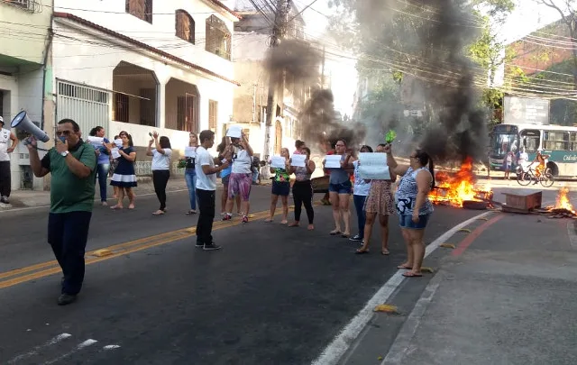Protesto deixa trânsito complicado na rodovia Serafim Derenzi