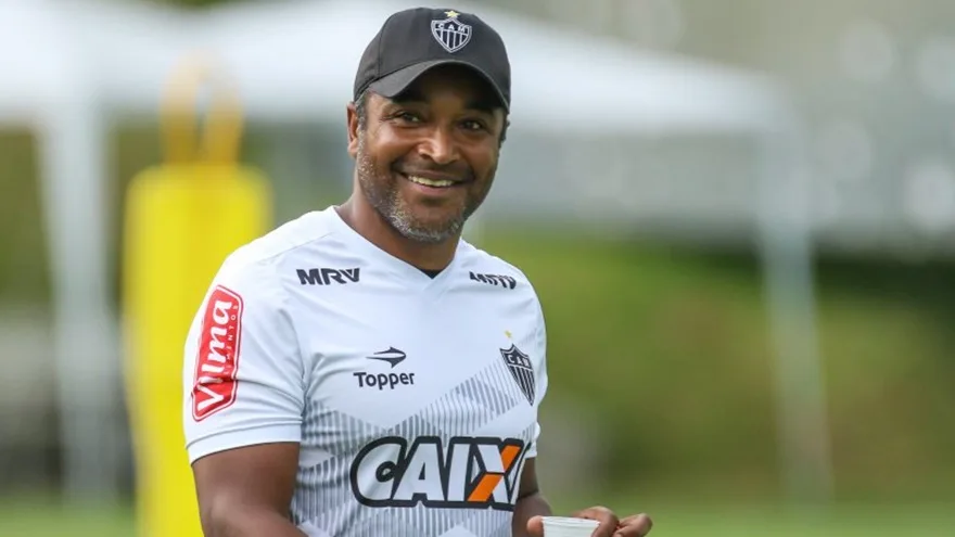 Admirador de Felipão, Roger Machado convence Palmeiras pelo perfil estudioso