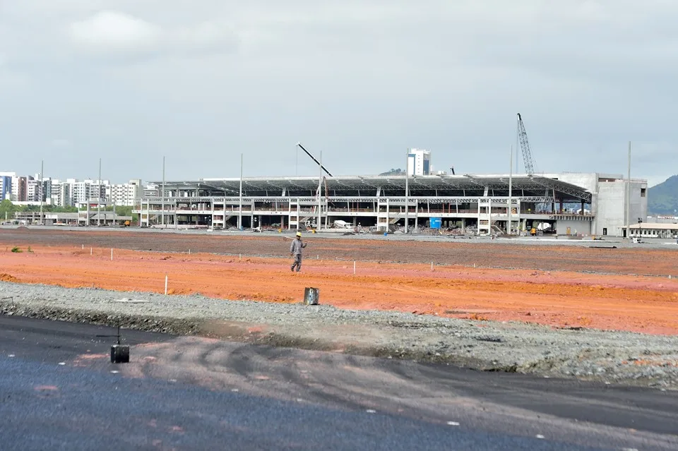 Previstas para setembro, obras do Aeroporto de Vitória devem ser entregues em dezembro