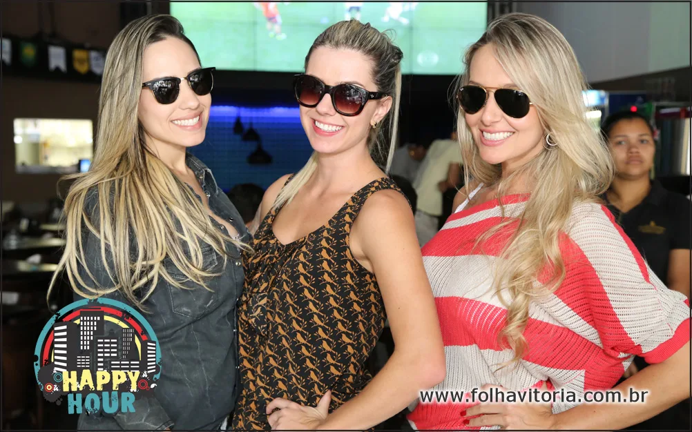 Time de belas gatas acompanham a final da Copa do Mundo vencida pela a Alemanha