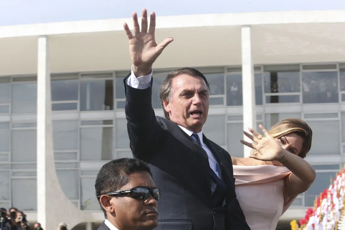 O presidente Jair Bolsonaro chega ao Palácio do Planalto para a solenidade para cerimônia de transmissão da Faixa Presidencial.