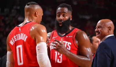 James Harden vai mal, Rockets têm péssima noite e caem diante dos Hornets na NBA