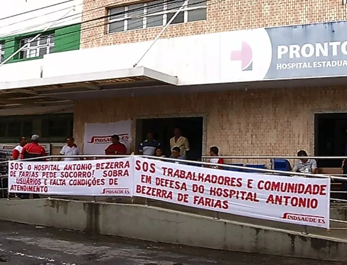 Após paralisação e protestos, pacientes e sindicato ainda reclamam de superlotação em hospitais da GV