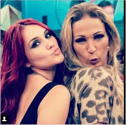 Valesca Popozuda se declara para Dulce Maria