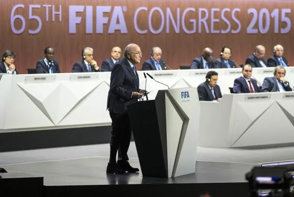 Após ameaça de bomba, congresso que vai eleger novo presidente da Fifa é retomado