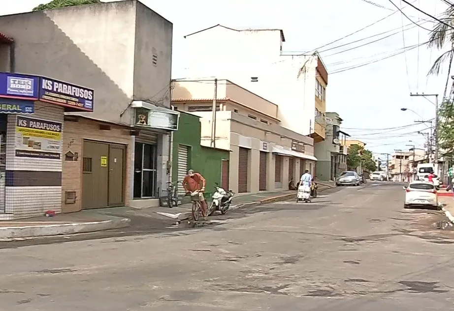 Cobrança de dívida termina com homem esfaqueado em Vila Velha