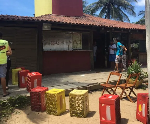 Briga entre garçons termina com um morto na Praia da Curva da Jurema