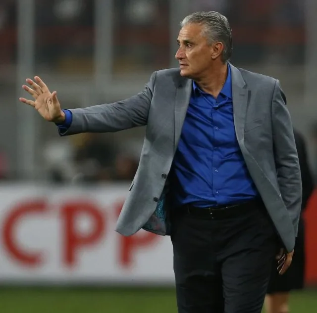 Tite destaca homenagens de colombianos e diz que torceria por empate em amistoso