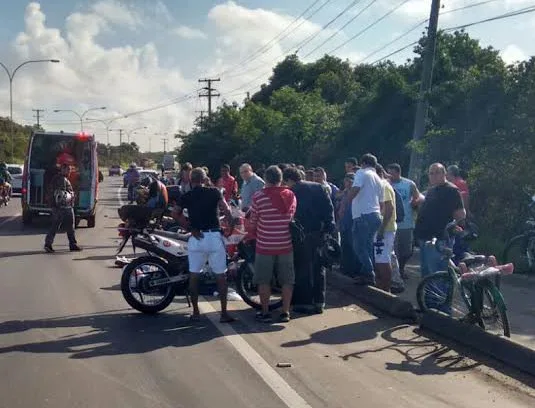 Imagens de segurança podem ajudar a esclarecer atropelamento que matou ciclista em Vila Velha