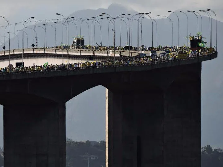 Capixabas articulam novas manifestações e miram Renan Calheiros