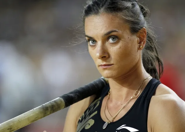 Putin vê 'discriminação' a russos fora do Rio-2016; Isinbayeva chora em adeus