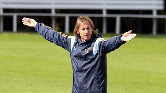 Ricardo Gareca diz que torcida palmeirense está "enojada"