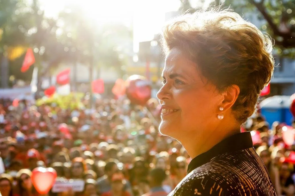 Defesa de Dilma terá mais um dia para apresentar alegações finais