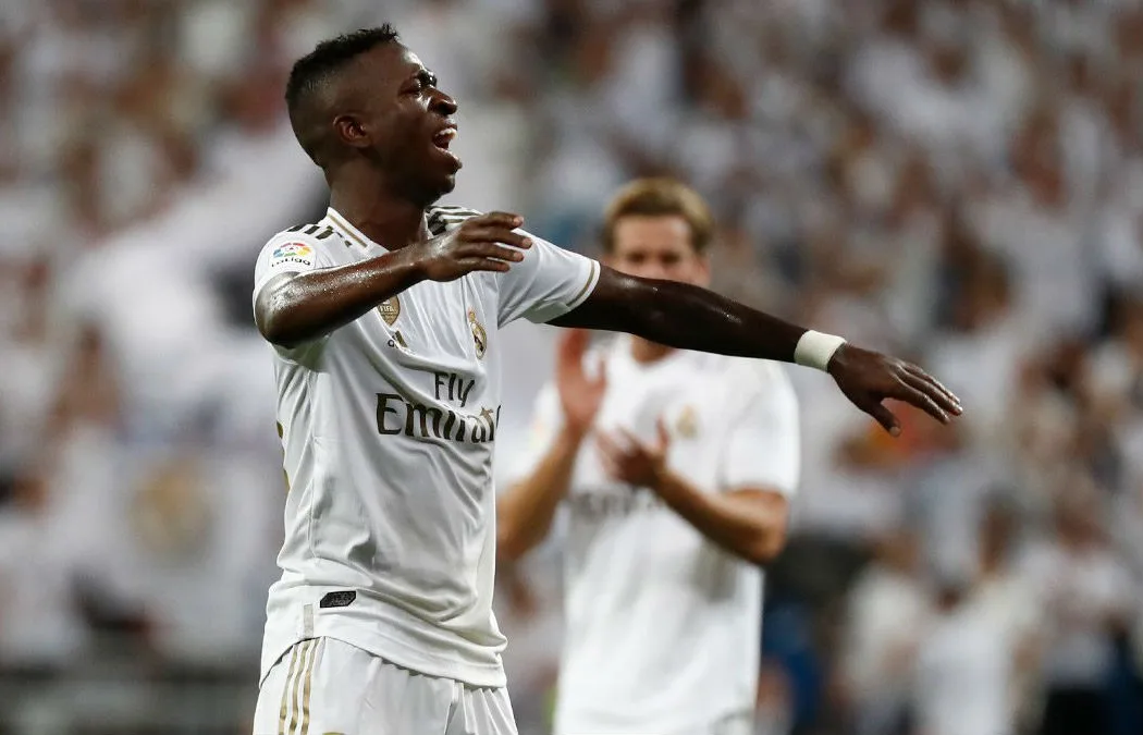 Recuperado de lesão, Vinicius Júnior volta a ser relacionado no Real Madrid