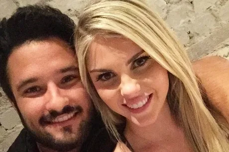 Ex de Bárbara Evans comenta sobre fim de namoro: 'Agora é cada um na sua'