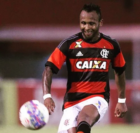 Antes de receber chance, Chiquinho revela inspiração em Pará no Flamengo