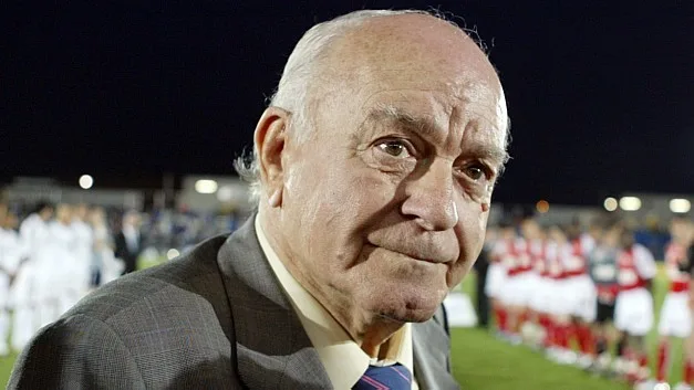 Jogadores e dirigentes lamentam morte de Di Stéfano