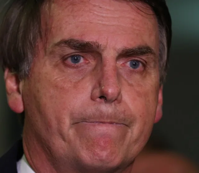 Bolsonaro diz não se preocupar com processo na Câmara por ter homenageado torturador