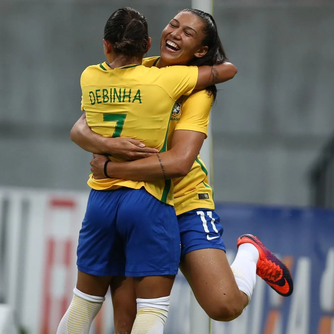 Seleção feminina vence a Itália e confirma vantagem em final