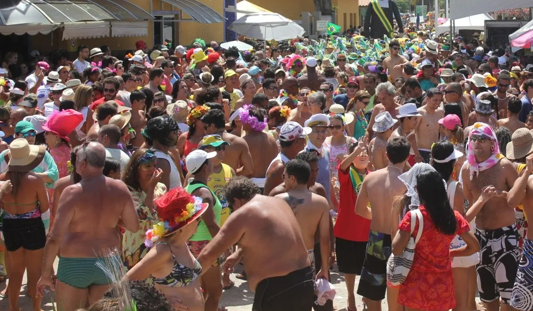 Shows nacionais e blocos de rua agitam o Carnaval no ES. Veja a programação dos municípios!