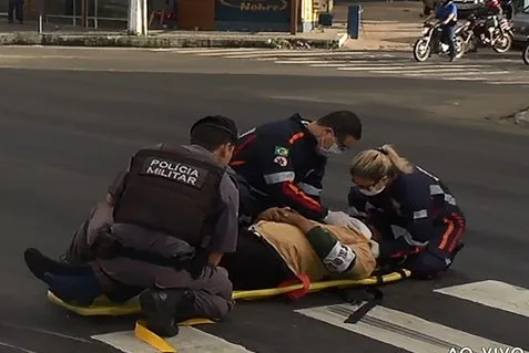 Acidente com motociclista deixa trânsito lento em Vila Velha