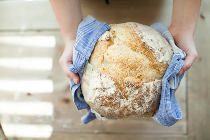 Saiba como não transformar o pãozinho no vilão da dieta