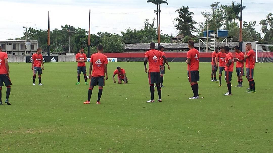 Antes de fazer testes contra o Bangu, Fla fecha lista de inscritos no Carioca