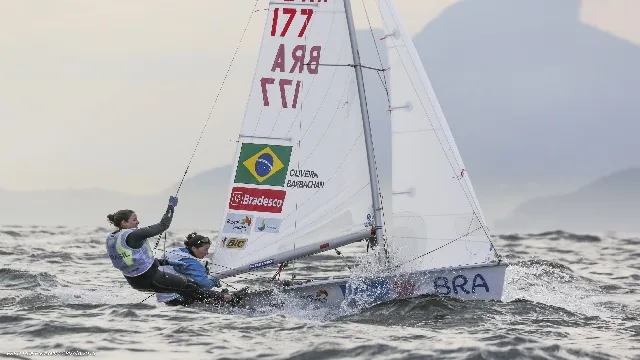 Fernanda e Ana fecham primeiro dia da vela em Hyères em terceiro