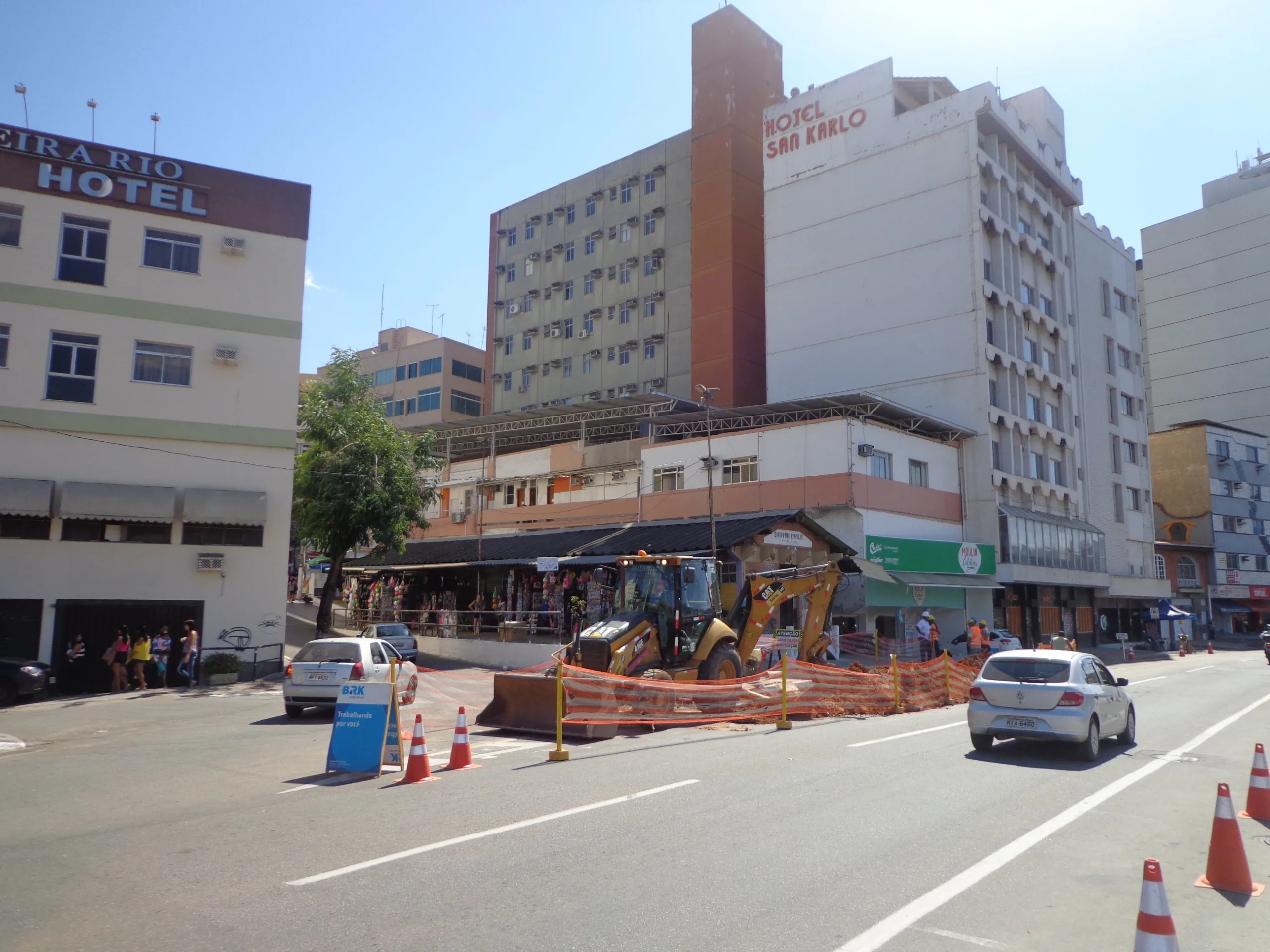 Ruas do centro de Cachoeiro ficarão fechadas para veículos por 40 dias para obras de melhorias