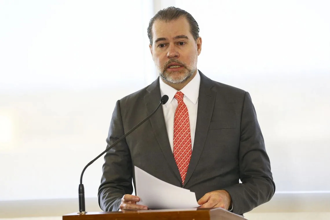 O presidente do Supremo Tribunal Federal, Dias Toffoli, participa da assinatura de acordo de cooperação técnica entre o Conselho Nacional de Justiça e o Tribunal Regional Eleitoral do Paraná.