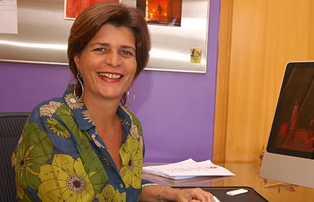 Autora de "Vitória", Cristianne Fridman negocia renovação com a Record